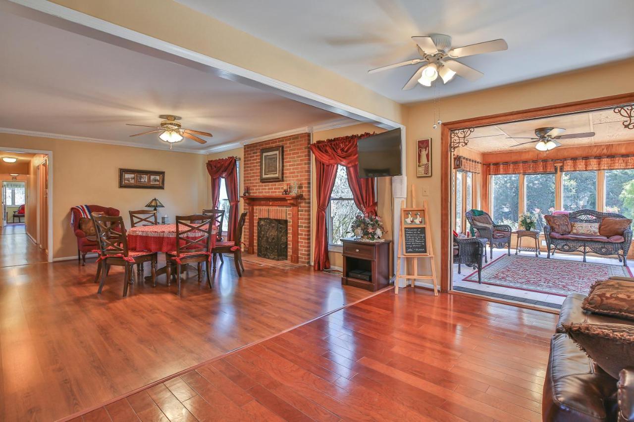 Purcellville Home Екстер'єр фото